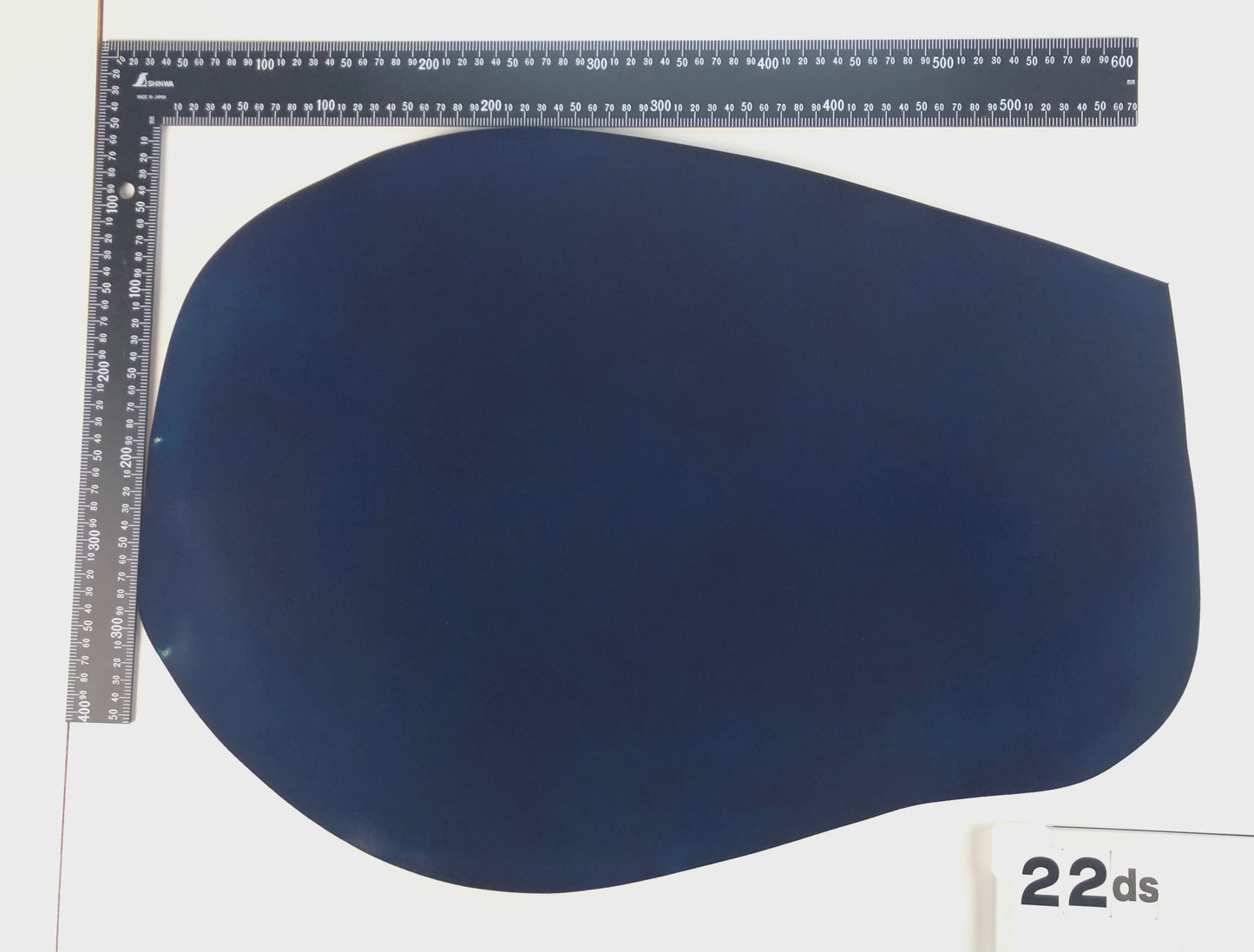 アニリンコードバン #606 ブルー Aniline Cordovan Blue