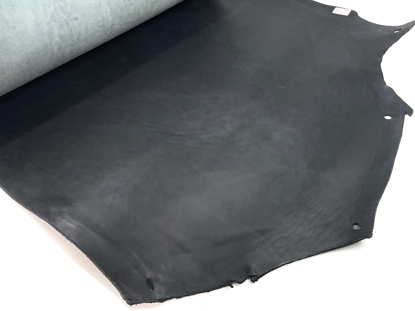 Mishiba Crop #3 Black