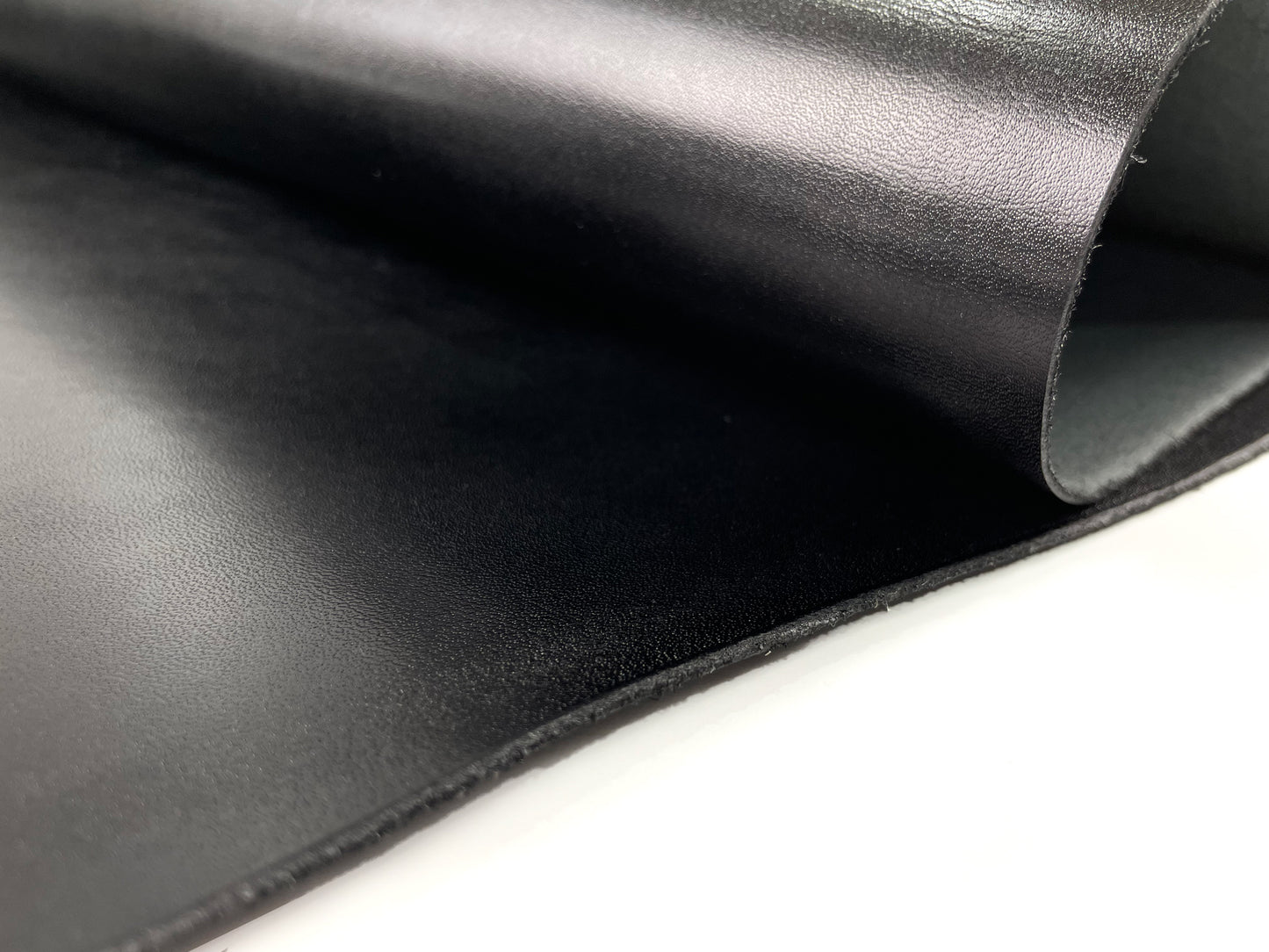 Vono Aniline #07 Black