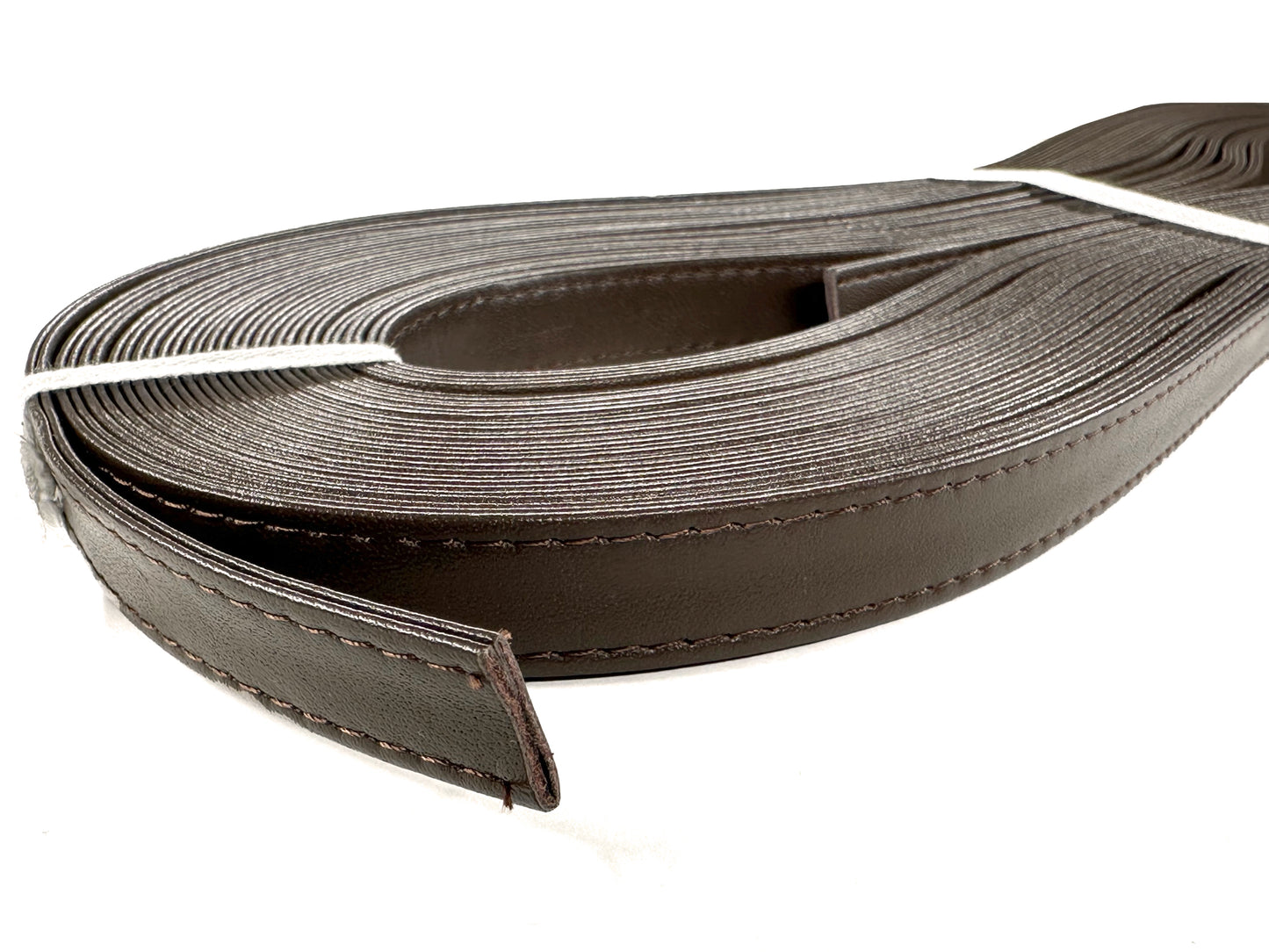 Leather four-fold tape W stitch 15mm 10M random skein K915